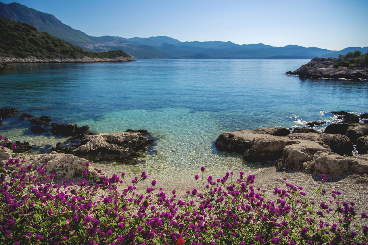 Blanca Beach Hotel Kas Exterior photo
